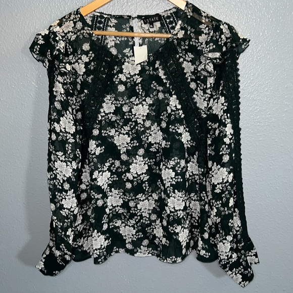 1.STATE Womens Lace Inset Pullover Blouse - Picture 2 of 4